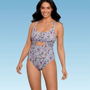 BEACH BETTY Floral One Piece Swimsuit